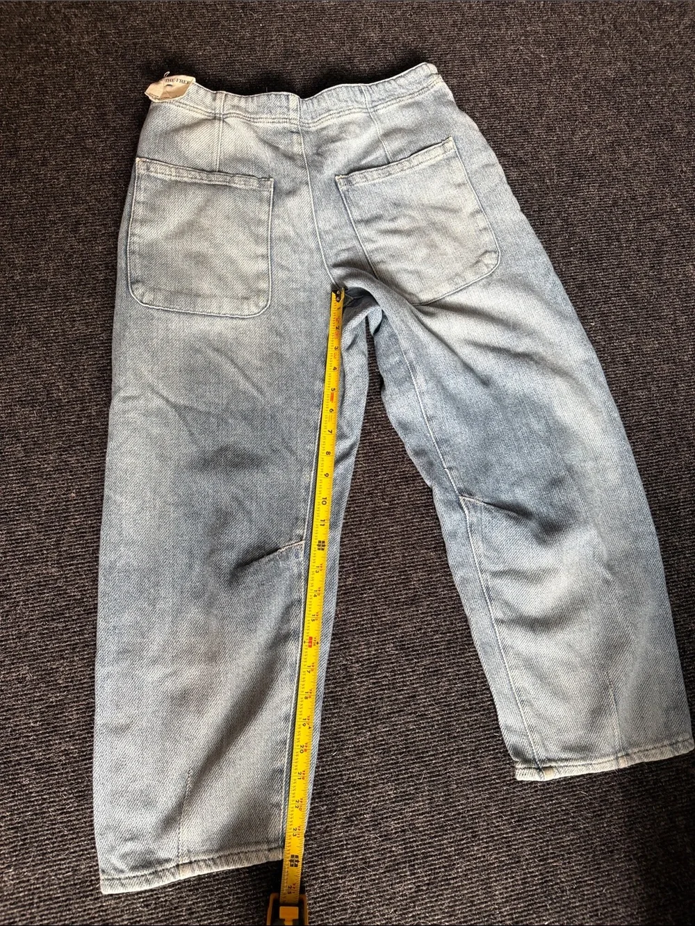 Free People, We the Free Osaka Midrise Barrel Jean, NWOT, Size 26